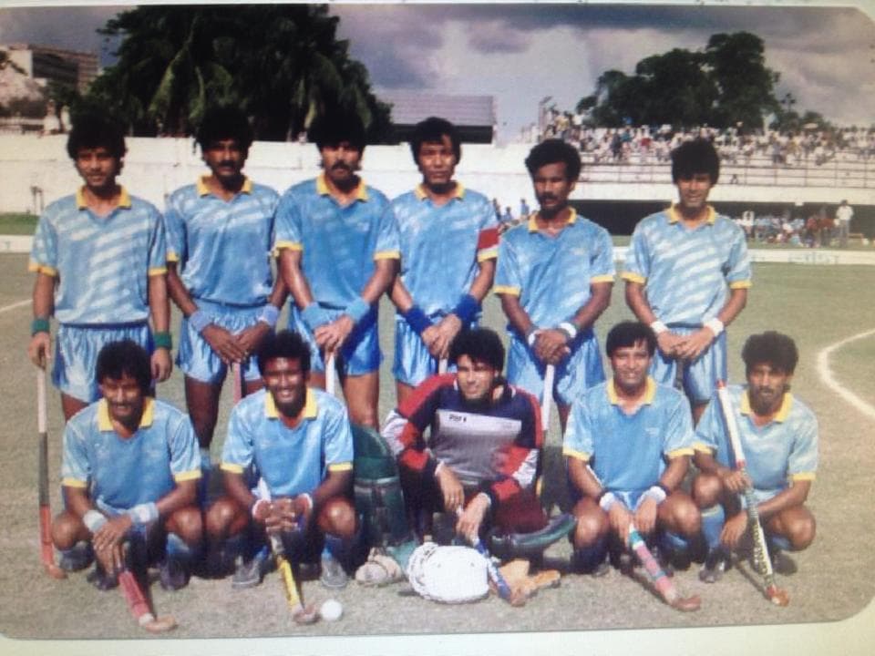 Team photo of a hockey squad